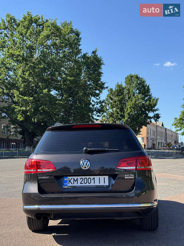 Универсал Volkswagen Passat 2011 в Житомире