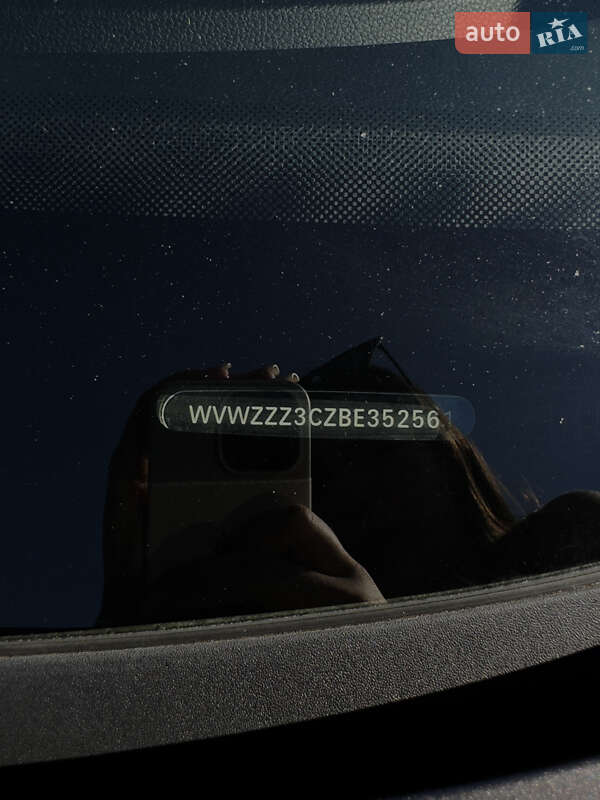 Универсал Volkswagen Passat 2011 в Житомире