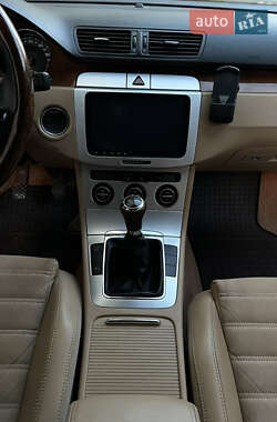 Седан Volkswagen Passat 2008 в 