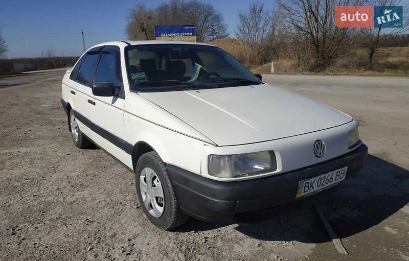 Volkswagen Passat 1991