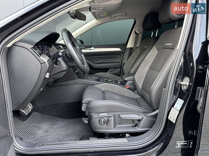 Универсал Volkswagen Passat 2020 в Луцке фото 16 Универсал Volkswagen Passat 2020 в Луцке