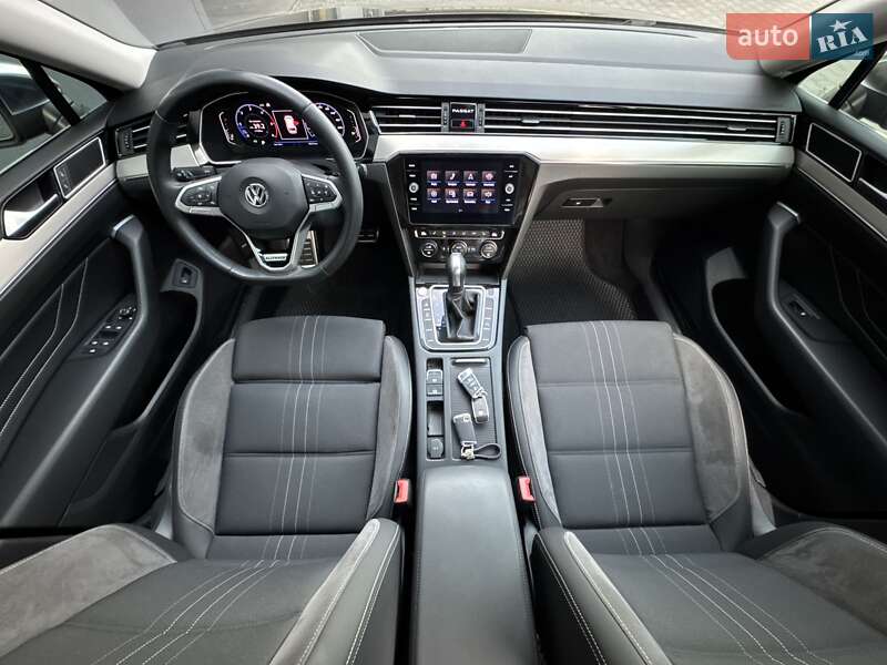 Универсал Volkswagen Passat 2020 в Луцке фото 31 Универсал Volkswagen Passat 2020 в Луцке