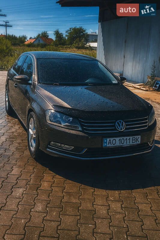 Volkswagen Passat 2012