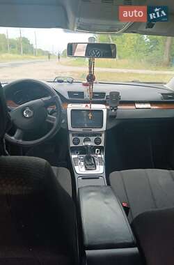 Універсал Volkswagen Passat 2006 в 