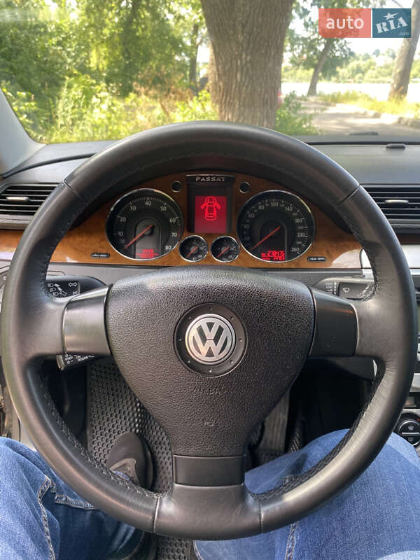 Універсал Volkswagen Passat 2008 в Кропивницькому