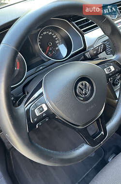 Універсал Volkswagen Passat 2015 в 