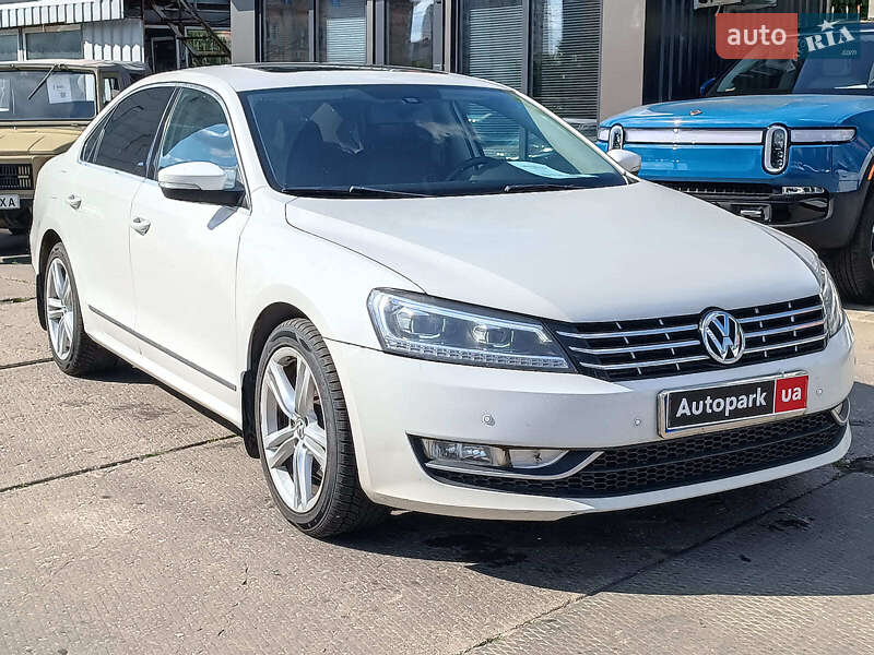 Седан Volkswagen Passat 2015 в Харькове