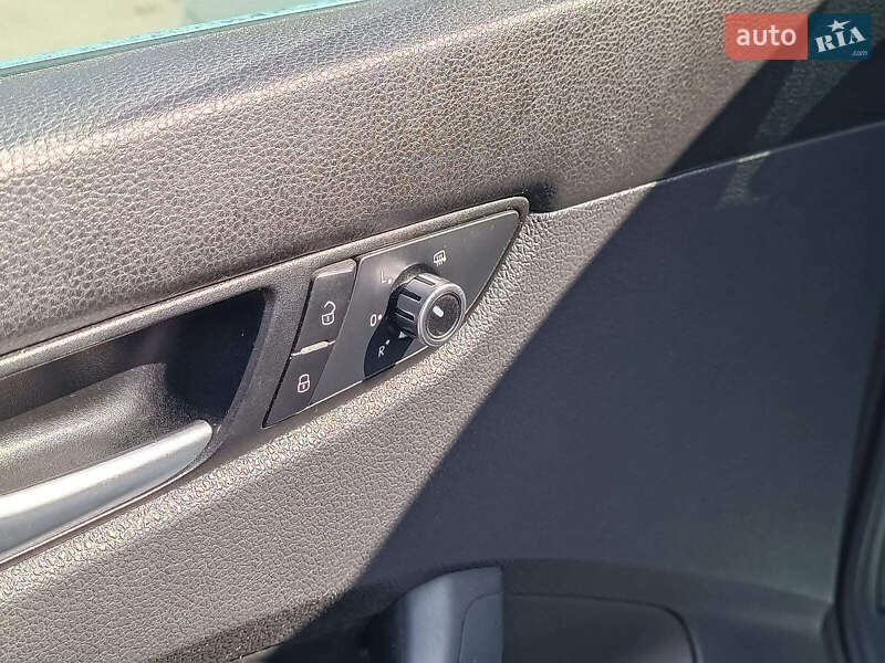 Седан Volkswagen Passat 2015 в Харькове