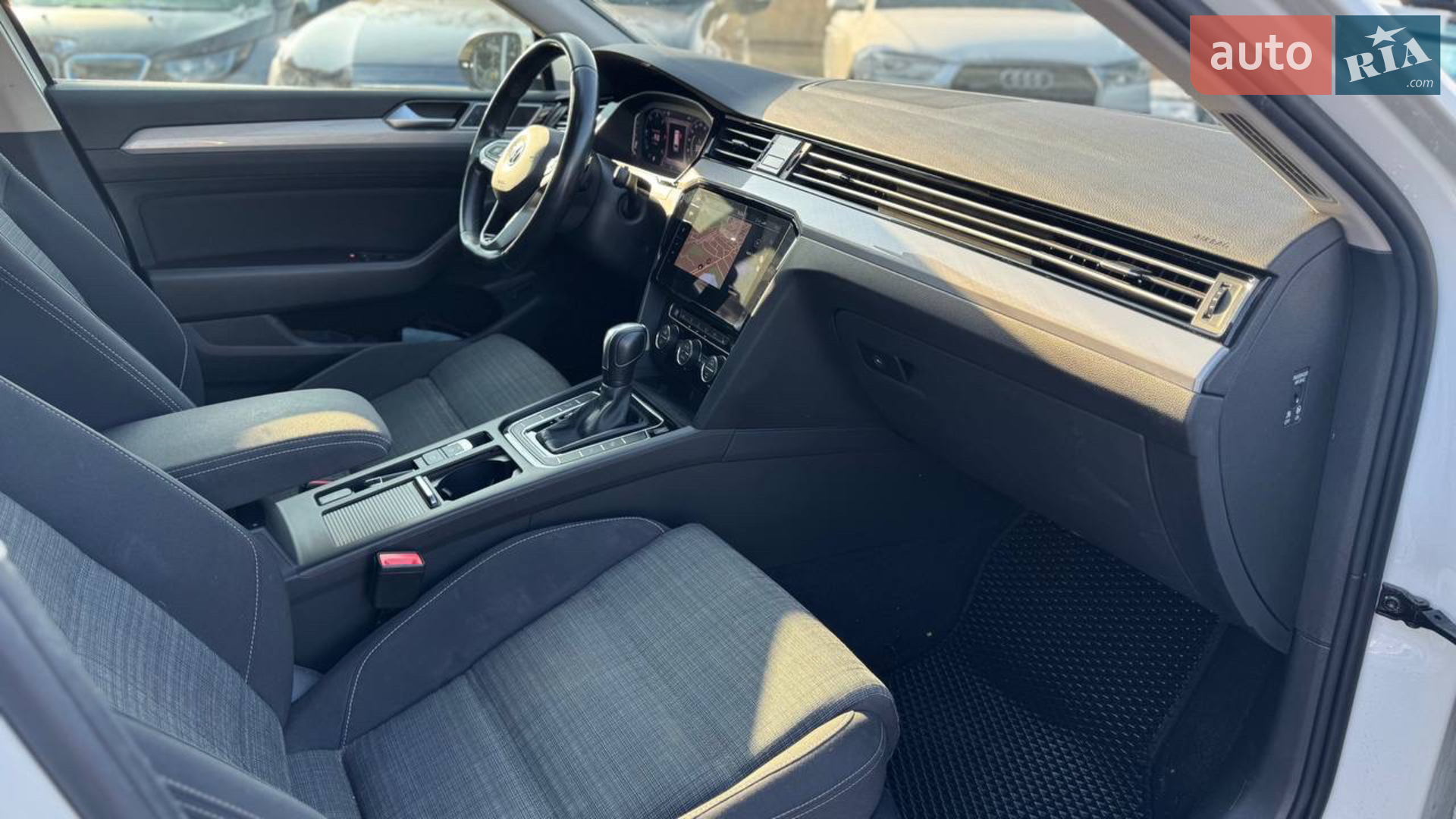 2019 Volkswagen Passat - мініатюра 9