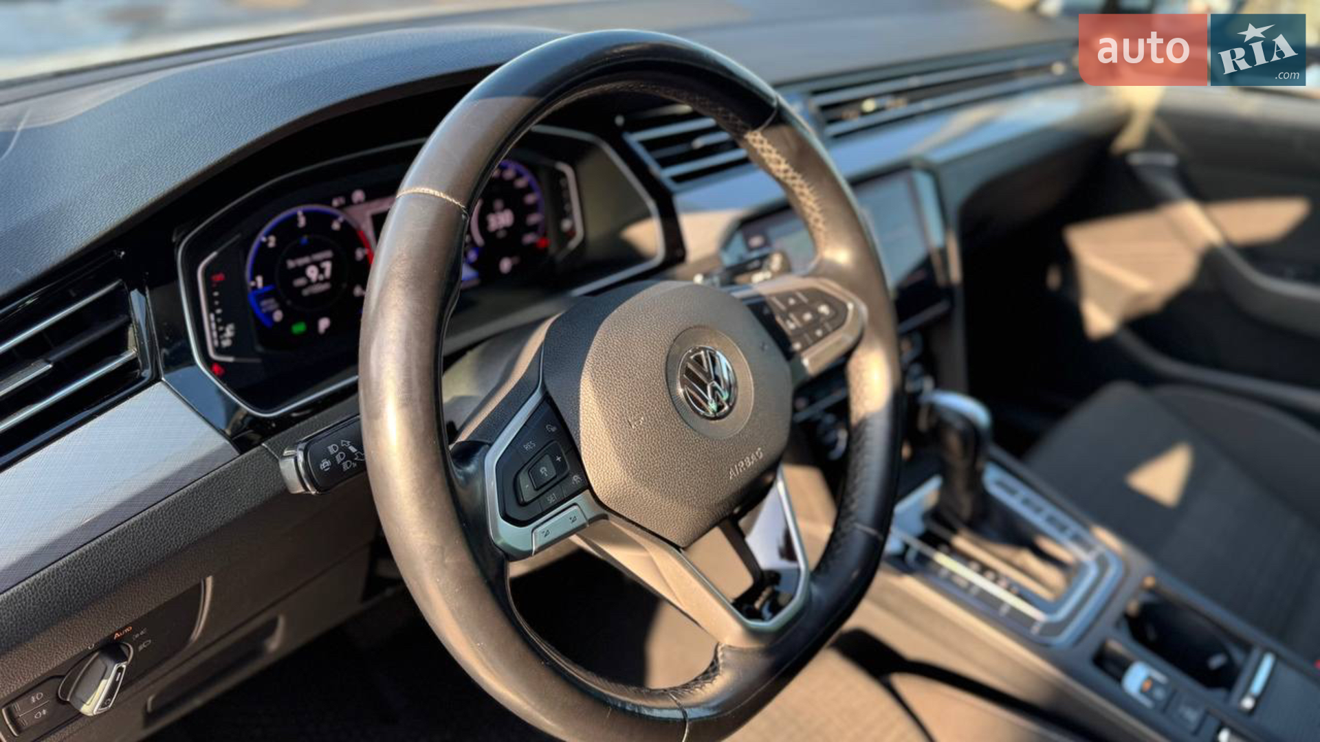 2019 Volkswagen Passat - мініатюра 18