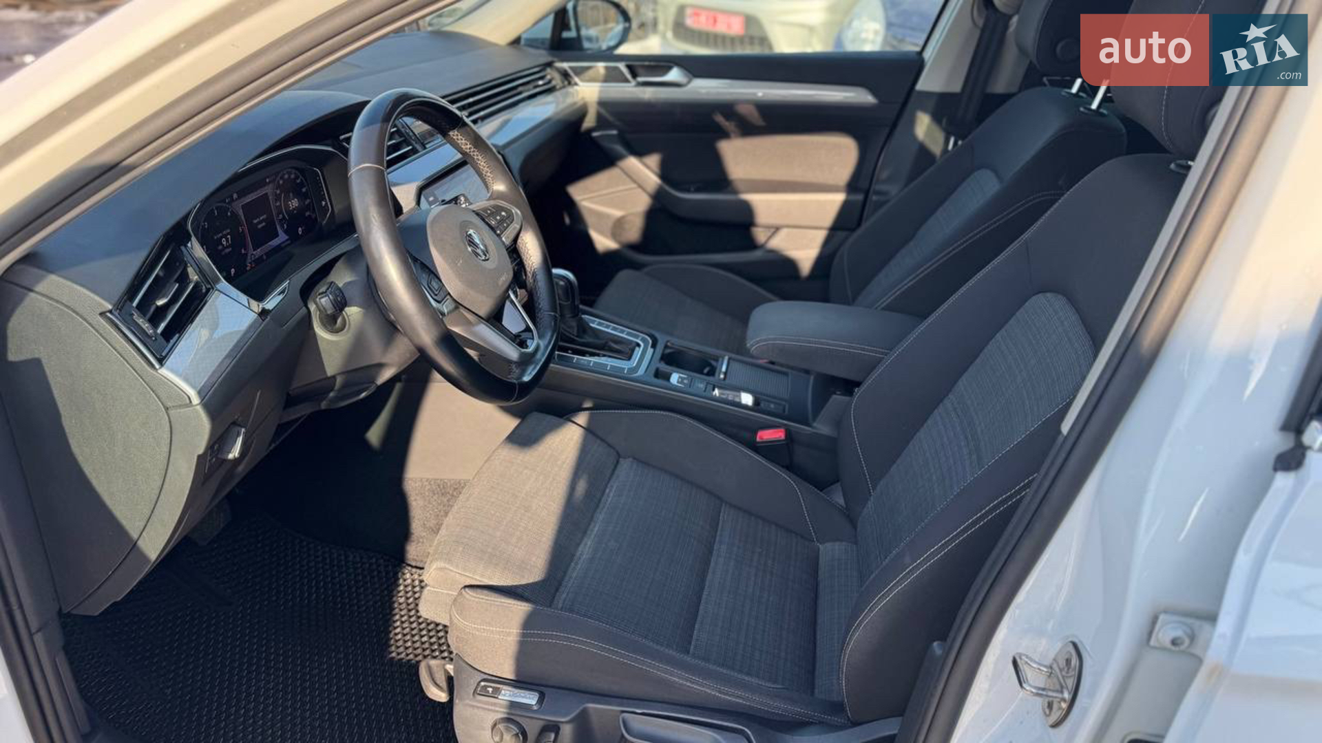 2019 Volkswagen Passat - мініатюра 23