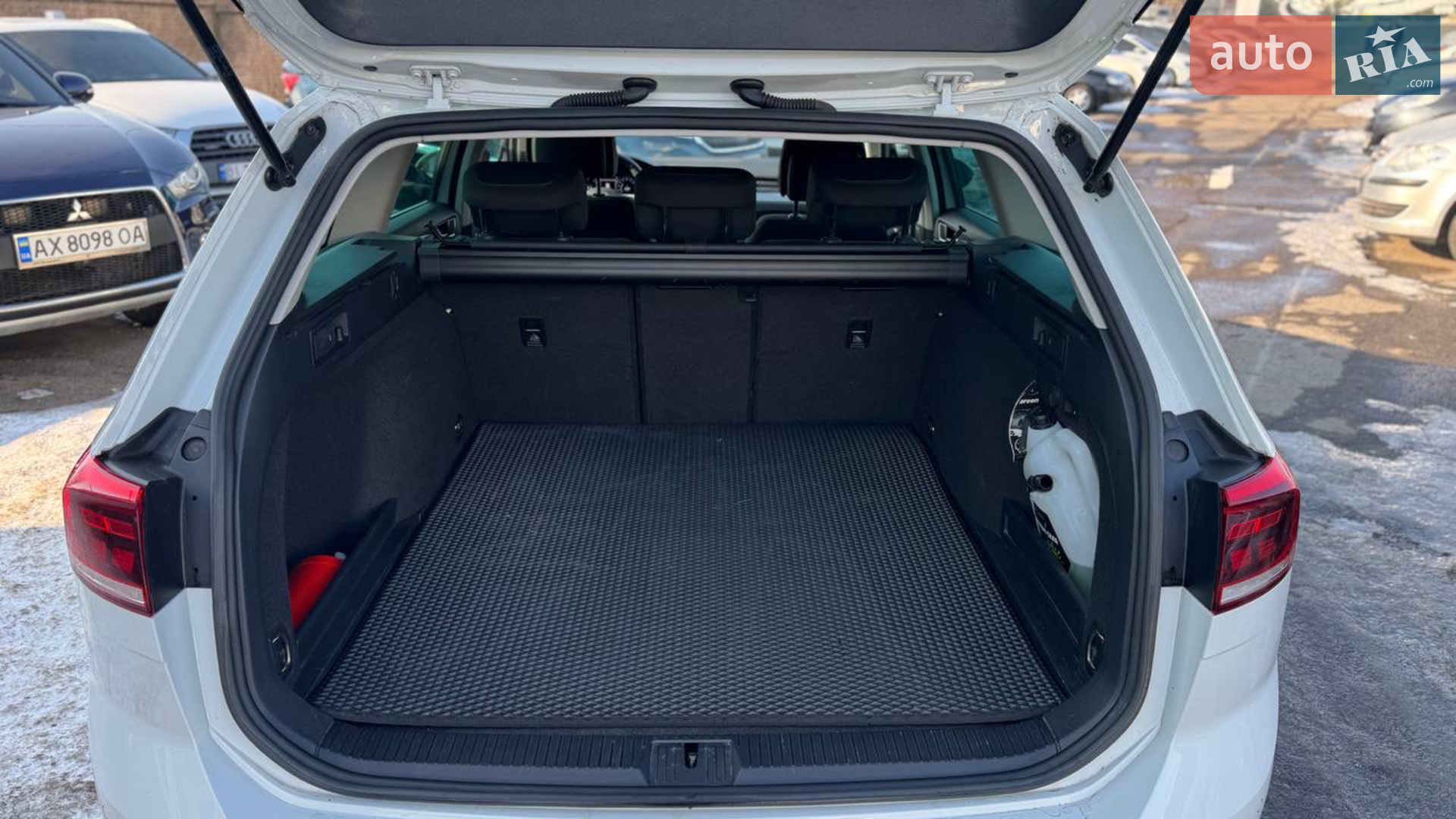 2019 Volkswagen Passat - мініатюра 25