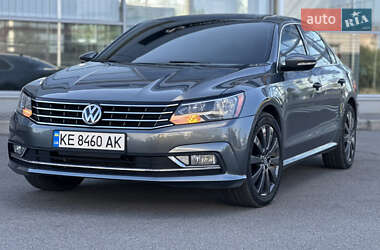 Седан Volkswagen Passat 2017 в Дніпрі