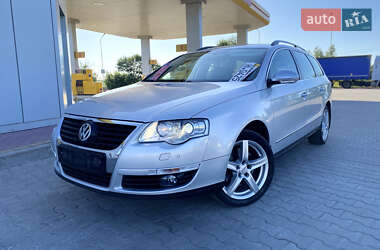 Універсал Volkswagen Passat 2010 в 