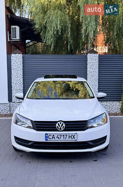 Седан Volkswagen Passat 2012 в 