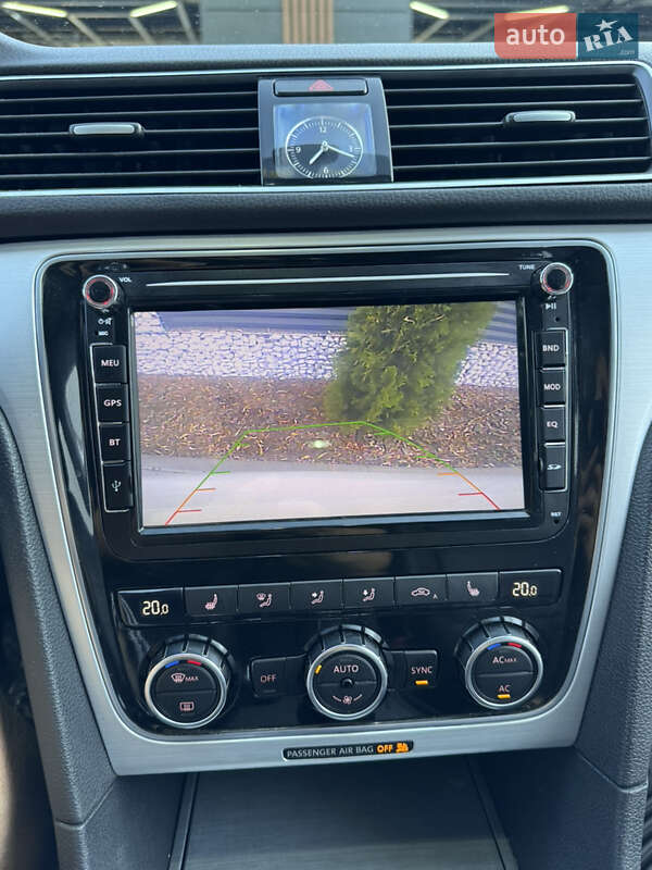 Седан Volkswagen Passat 2012 в Черкассах