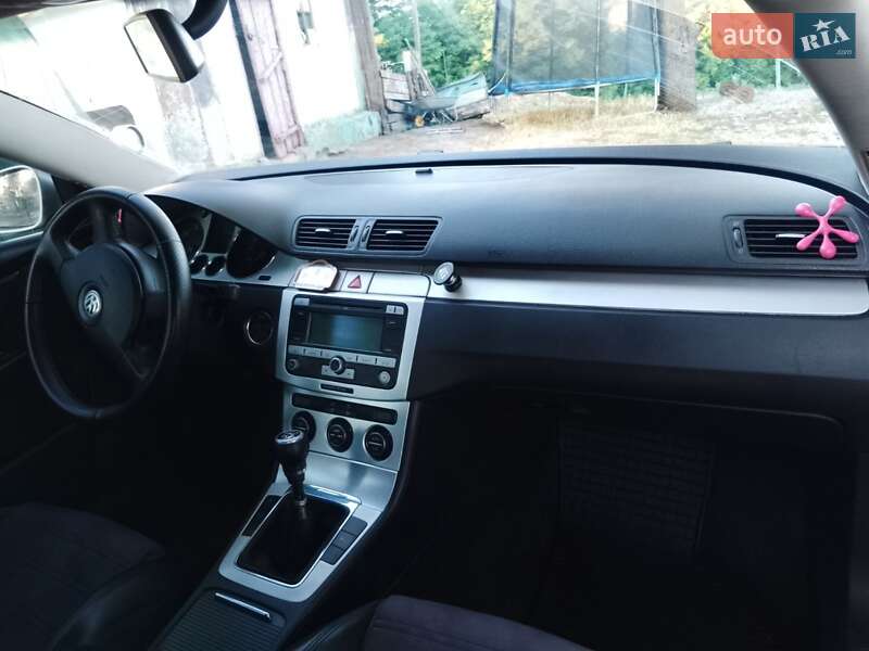 Універсал Volkswagen Passat 2006 в Кривому Озері