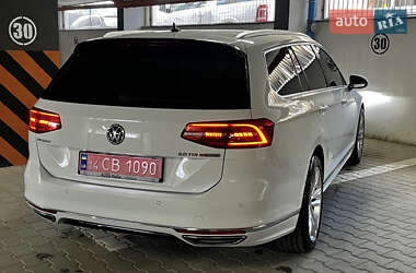 Универсал Volkswagen Passat 2016 в 