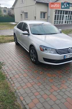 Седан Volkswagen Passat 2013 в Полтаві