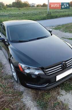 Седан Volkswagen Passat 2012 в Підволочиську