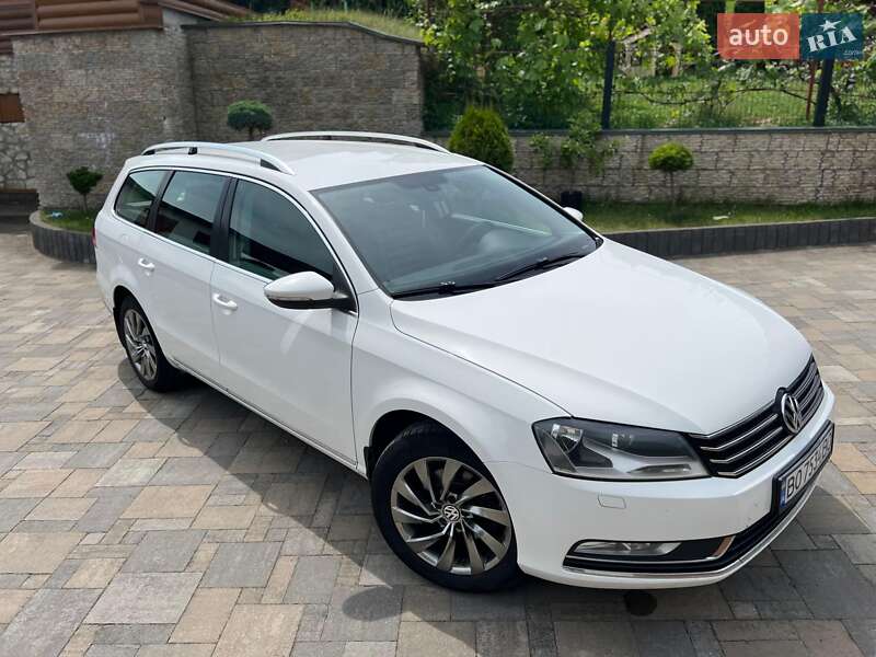 Volkswagen Passat 2011