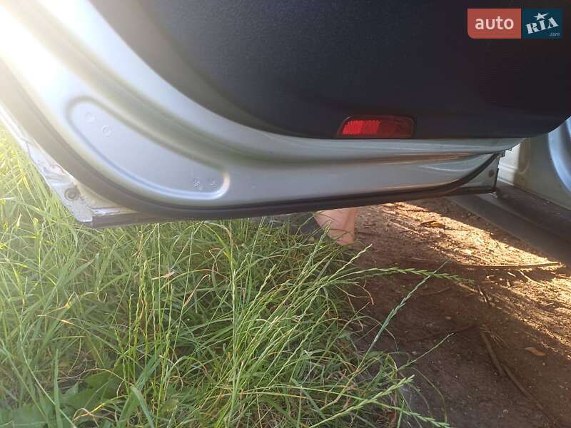 Універсал Volkswagen Passat 2006 в Хмельницькому