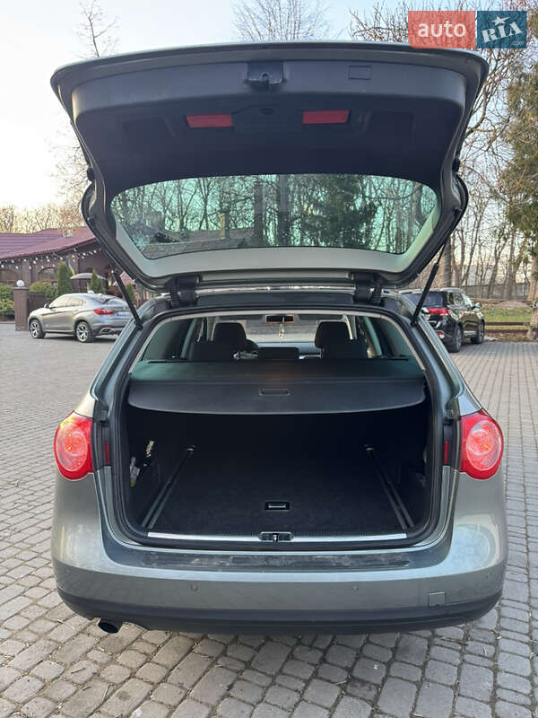 Универсал Volkswagen Passat 2009 в Самборе