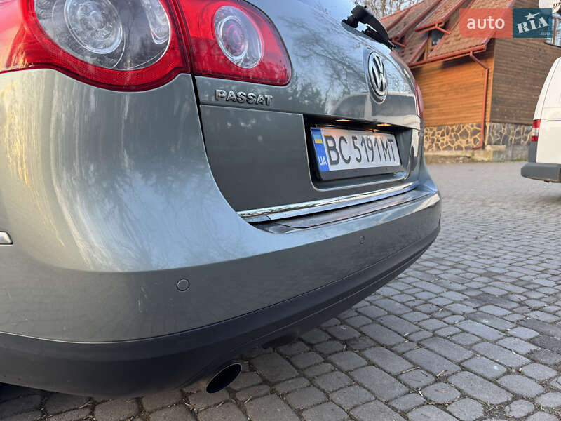 Универсал Volkswagen Passat 2009 в Самборе