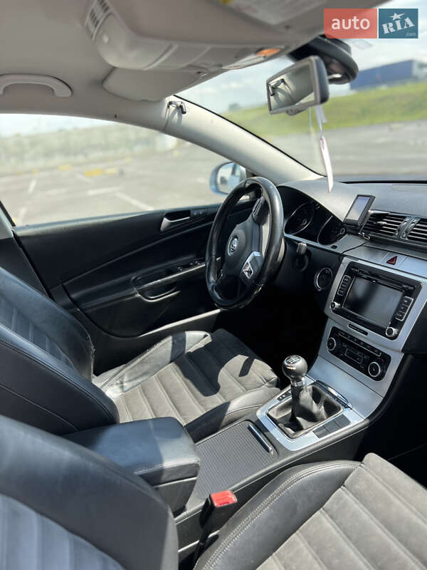 Універсал Volkswagen Passat 2009 в Львові фото 13 Універсал Volkswagen Passat 2009 в Львові