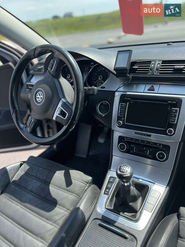 Універсал Volkswagen Passat 2009 в Львові фото 14 Універсал Volkswagen Passat 2009 в Львові