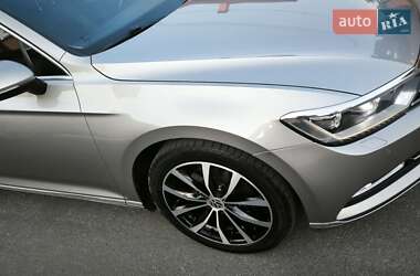 Універсал Volkswagen Passat 2016 в 