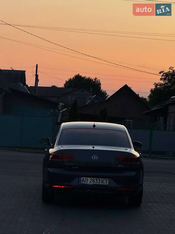 Седан Volkswagen Passat 2015 в Казатине
