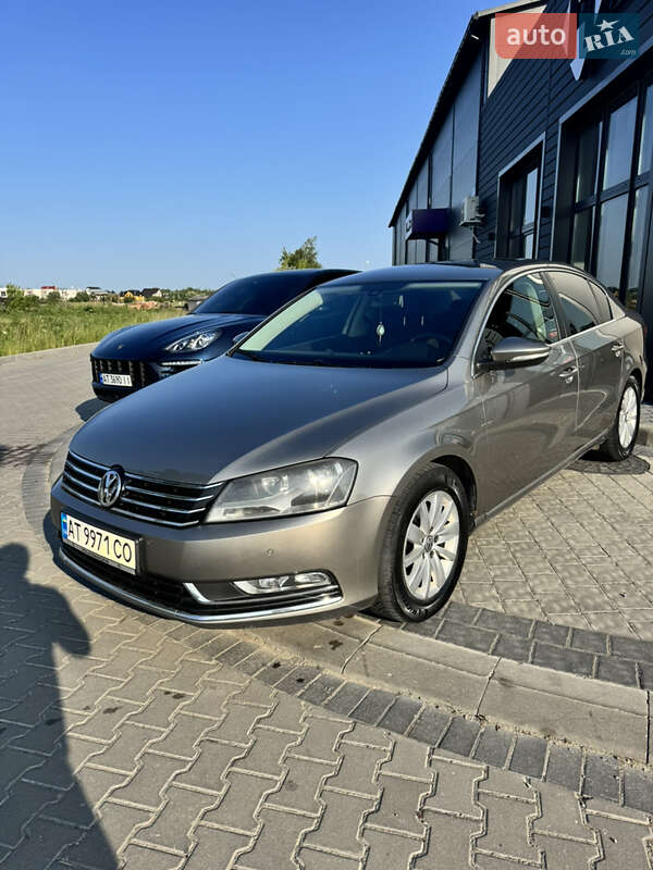 Седан Volkswagen Passat 2011 в Ивано-Франковске фото 8 Седан Volkswagen Passat 2011 в Ивано-Франковске