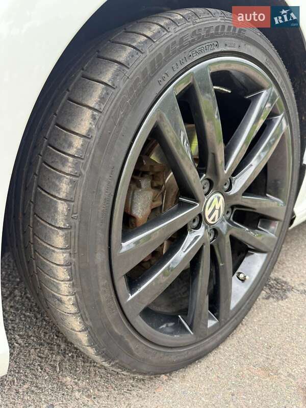 Седан Volkswagen Passat 2017 в Сумах