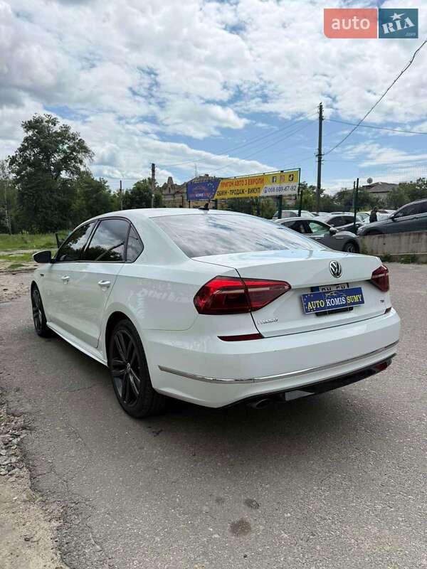 Седан Volkswagen Passat 2017 в Сумах