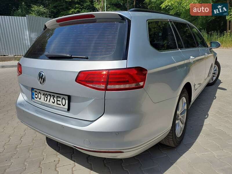 Универсал Volkswagen Passat 2017 в Тернополе фото 11 Универсал Volkswagen Passat 2017 в Тернополе