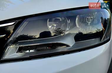 Седан Volkswagen Passat 2012 в 