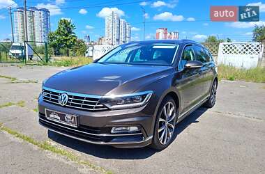 Універсал Volkswagen Passat 2015 в Києві