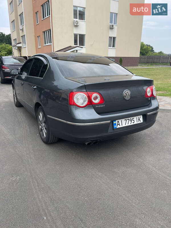 Седан Volkswagen Passat 2010 в Крюковщине