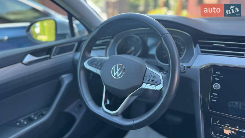 Универсал Volkswagen Passat 2021 в Сваляве