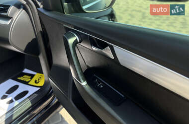 Седан Volkswagen Passat 2013 в 