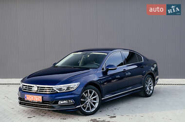Седан Volkswagen Passat 2018 в Тернополі