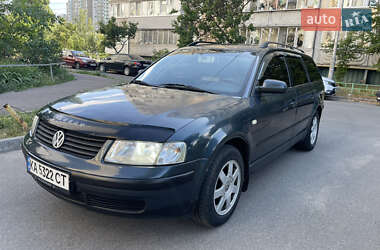 Універсал Volkswagen Passat 2000 в Києві