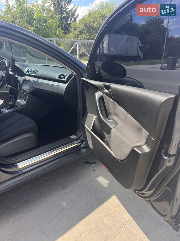 Седан Volkswagen Passat 2007 в Красилове