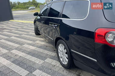 Універсал Volkswagen Passat 2010 в Львові