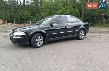 Седан Volkswagen Passat 2005 в Харкові