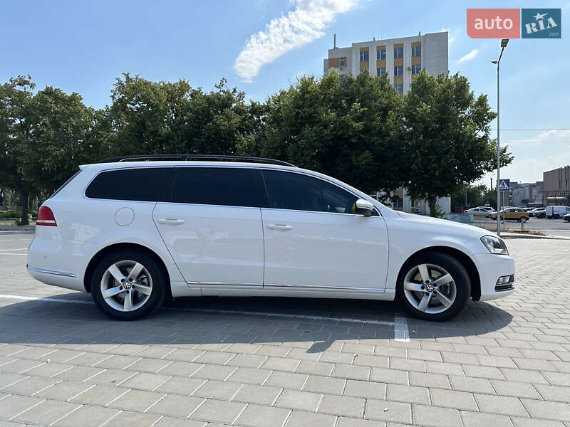 Универсал Volkswagen Passat 2011 в Черкассах