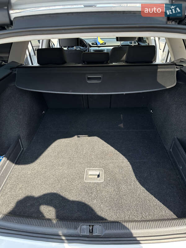 Универсал Volkswagen Passat 2011 в Черкассах