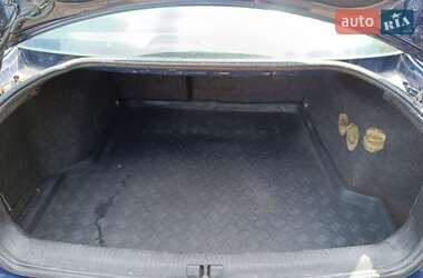 Седан Volkswagen Passat 2000 в 