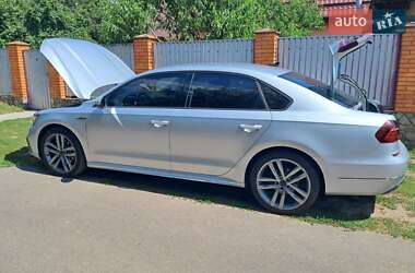 Седан Volkswagen Passat 2017 в Ржищеві